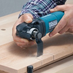 MULTIHERRAMIENTA 320W MAKITA - SUMINISTRIOS CAMARA