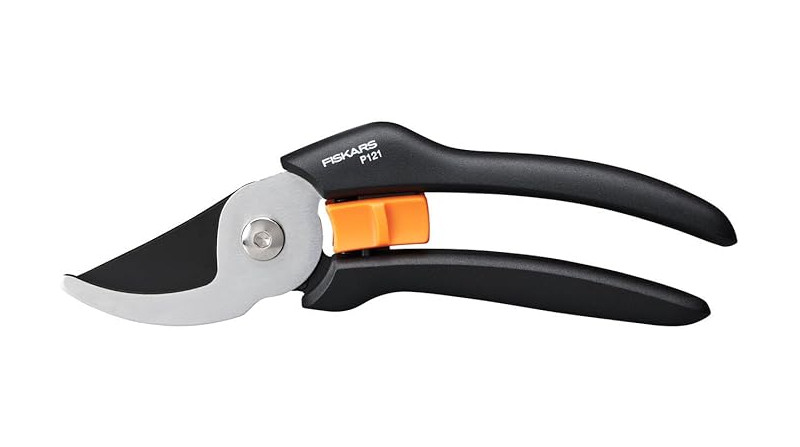 TIJERA DE PODAR SOLID BYPASS P121 FISKARS TIJERA DE PODAR SOLID BYPASS P121 FISKARS